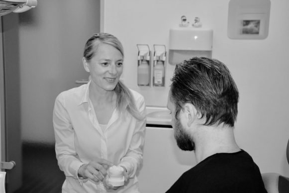 Zahnimplantate in Gehrden – sicherer Halt und natürliche Ästhetik